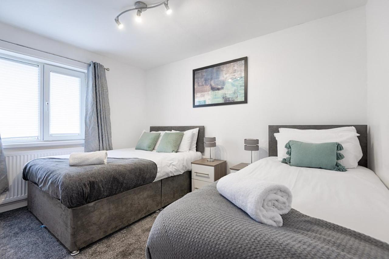 Private Parking, Garden, Close To Beach! Swansea Exteriör bild